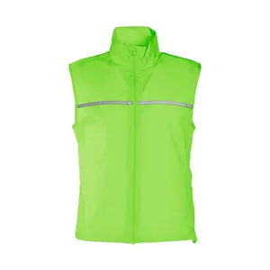 Gilet de course coupe-vent personnalisé pour la randonnée et sac étanche – Articles de merchandising extérieur haut de gamme - Product Image 4