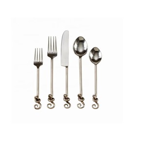 Lot de 5 couverts en acier inoxydable avec poignées en métal Table à manger parfaite Ustensiles de cuisine Usage quotidien Couverts plaqués couleur argent - Product Image 2