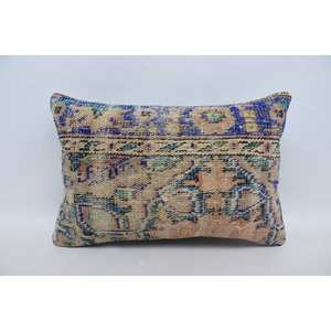 Coussin de Bohème Multicolore en Laine Kantha 16x24 Coussin Décoratif Patchwork Tissé à Imprimé Floral Brodé Vintage 18x18 Pouces - Product Image 1