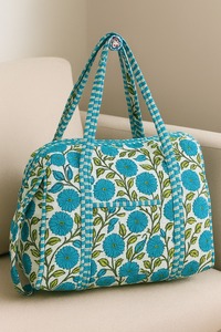 Bolsa de Viaje Deportiva de Fin de Semana Azul Cielo de Algodón Hecha a Mano, Gran Capacidad, Cierre de Cremallera Duradero, Diseño Floral Amarillo de Lujo para Viajar - Product Image 2