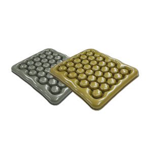 Cojín de Asiento de Agua y Aire Duradero y Refrescante para el Verano, con Alivio de Presión y Masaje para Estar Sentado Durante Mucho Tiempo - Product Image 5