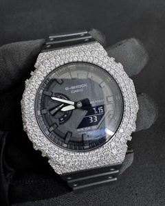 Mouvement mécanique de luxe pour hommes VVS Montre à cadran en cristal ETA Moissanite glacée avec diamants de laboratoire VVS en acier inoxydable - Product Image 1