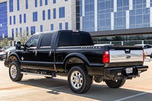 รถกระบะขายดีที่สุดปี 2015 F250 Super Duty Lariat 4x4 สภาพสมบูรณ์ ใช้งานได้ดีเยี่ยม สะอาด ดีเยี่ยม ทนทาน แข็งแกร่ง พร้อมข้อเสนอที่ดีที่สุด - Product Image 5