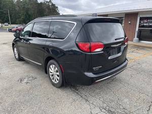Chrysler Pacifica Touring-L d'occasion 2017 à bas prix à vendre - Product Image 3