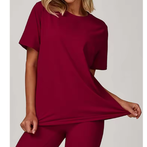 Camiseta holgada de gran tamaño para mujer de algodón 100%, camisetas con estampado gráfico de logotipo personalizado para mujer, estilo informal - Product Image 1