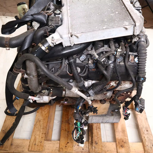 Opciones de motor diésel 1VD / 1KD confiables, motores V8 y V6 usados o nuevos de Japón - Product Image 1