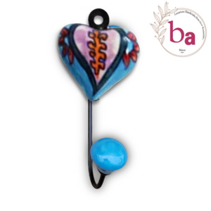 Crochet de manteau de mur de carreaux de coeur en céramique bleu turquoise fabriqué à la main porte-clés cintre Design floral élégant Rails de crochets élégants et durables - Product Image 2