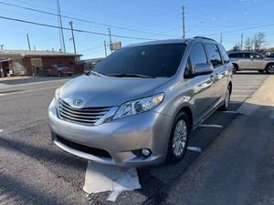 PRÊT À TRAVAILLER – SIENA XLE FWD AUTOMATIQUE 2017 À FAIBLE KILOMÉTRAGE, 296 CHEVAUX, MOTEUR V6 3.5L À VENDRE - Product Image 5