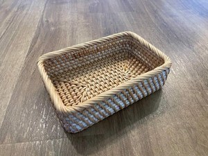 Bandejas de mimbre natural tejidas a mano Bandeja decorativa para servir Organizador de cesta de mimbre rústico - Product Image 4