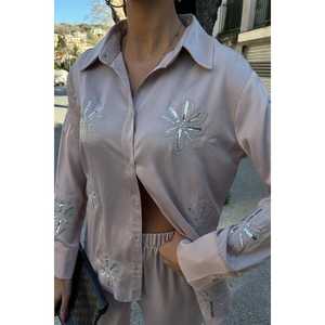 Conjunto de Dos Piezas de Satén Floral 10044 con Lentejuelas Brillantes para Primavera/Verano - Product Image 4