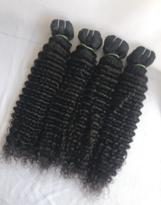 Venta al por mayor 100% Export Indian Temple Virgin 20 ''Deep Curly Bundle Extensiones Máquina doble Trama Proveedor indio de un solo donante - Product Image 4