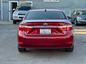 Lexus ES 300h d'occasion de 2013 - Product Image 6