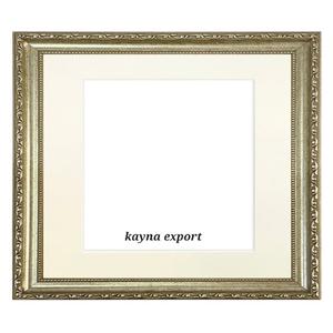 Cadre photo carré en métal de luxe en laiton finition antique, fait main, motif en relief, écologique, léger, meilleure qualité, pour table - Product Image 1
