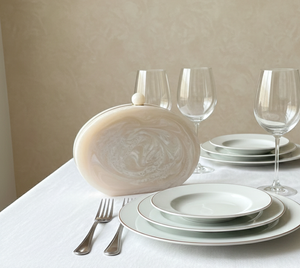 Étui rigide en résine époxy de qualité supérieure pour femmes, pour mariage, soirée de gala, écologique, imperméable, moderne, élégant, design - Product Image 3