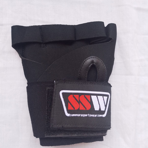 Gants respirants en néoprène à séchage rapide pour hommes avec rembourrage en gel pour la protection des poignets. - Product Image 3