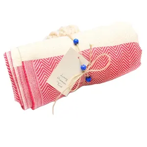 100% 柔软的棉Fouta毛巾，价格实惠，定制设计的土耳其毛巾，适用于印度男女批发。