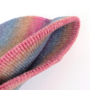 Gorro de Punto Unisex con Diseño de Arcoíris, Gorro de Punto Elástico Acrílico para Mujer, Cálido, Cortavientos, con Degradado de Color, Gorro de Invierno con Tinte Anudado - Product Image 4