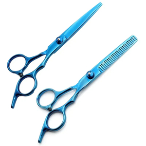 Fournisseur professionnel de ciseaux de coiffure avec gravure de logo personnalisée et service de fabrication OEM - Product Image 4