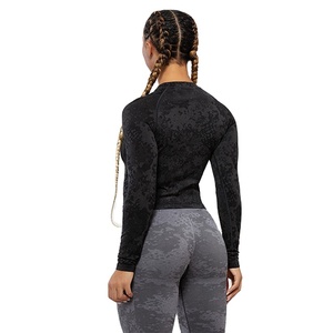 Diseña Tu Propia Camiseta Deportiva Personalizada para Mujer, Corte Ajustado, Diseño Estampado, Lavado Ácido, Manga Larga, Camiseta Deportiva de Manga Larga para Mujer - Product Image 5