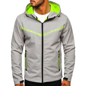 Vestes softshell pour hommes personnalisées coupe-vent à capuche à séchage rapide veste coupe-vent pour l'extérieur veste softshell pour hommes - Product Image 3