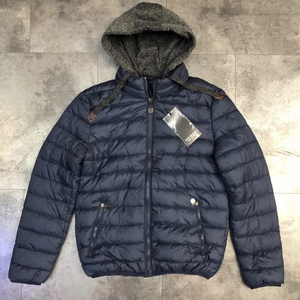 Chaqueta acolchada más vendida de color personalizado para hombre Chaquetas acolchadas de gran oferta disponibles a precios razonables Chaquetas acolchadas - Product Image 6