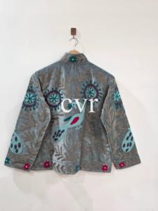Manteau de luxe pour femme en velours brodé à la main, style Suzani, éco-responsable, fait main, pour l'hiver, style bohème, idéal pour les fêtes - Product Image 2