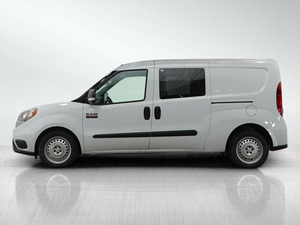 รถตู้บรรทุก Ram ProMaster City Cargo Van Tradesman ปี 2022 มือสอง ไมล์น้อย พร้อมสมรรถนะเครื่องยนต์ที่แข็งแกร่งและที่นั่งที่สะดวกสบาย - Product Image 3