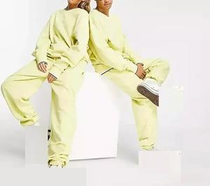 2025 nouveauté personnalisé unisexe Gym survêtement hommes coton polaire survêtement ensembles col rond sweat Jogging survêtement hommes Gym - Product Image 1