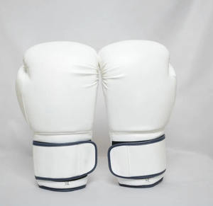 Guantes de Boxeo Blancos con Cierre de Velcro Personalizados al Precio Más Bajo OEM, Guantes de Combate Duraderos para Sparring, Entrenamiento de Gimnasio y Fitness CP-BG-03 - Product Image 4
