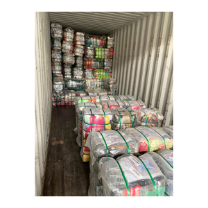 Ropa Usada de Marca Grado A al Por Mayor en Pacas de Fábrica desde Canadá - Product Image 1