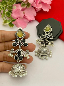 Pendientes de latón étnicos indios tradicionales de alta calidad para niñas y mujeres, ideales para ocasiones especiales, bodas, acabado Premium - Product Image 4