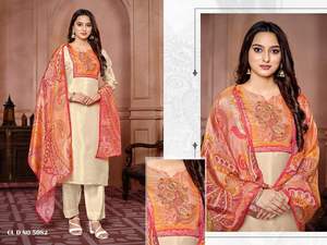 Nouveau 2024 dernier concepteur lourd pur or tissu Kurti pantalon & Dupatta lourd broderie séquence travail vente entière fournisseur à vendre - Product Image 3