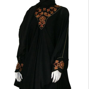 Diseño de bordado más demandado Abaya para mujeres musulmanas en Oriente Medio - Product Image 1