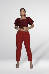 Conjunto Moderno y Elegante para Mujer, Blusa Corta con Cuello Cuadrado Color Granate con Manga Abullonada Blanca y Pantalones de Corte Holgado para Chicas - Product Image 4
