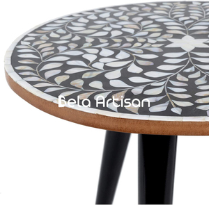 Taburete de Madera Artesanal BALA ARTISAN, Silla Rústica Hecha a Mano, Taburete Decorativo de la India, Perfecto como Soporte para Plantas o Mesa Auxiliar - Product Image 4