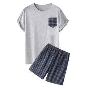 Ensemble été homme, tenue décontractée assortie, t-shirt et short, tissu coton respirant, coupe ample, vêtements de plage, ensemble confortable et doux - Product Image 1