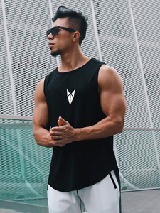 Camiseta Deportiva Casual Personalizada al por Mayor para Hombre, de Secado Rápido, Transpirable, de Algodón y Fibra de Bambú, Ajustada, para Entrenamiento Muscular - Product Image 3