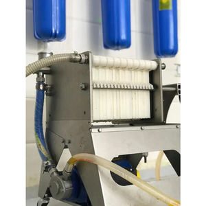 Vente en gros d'huile de support d'anis pur de qualité alimentaire Meilleur prix pour les fabricants OEM Huile essentielle naturelle - Product Image 4