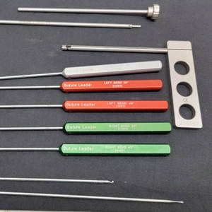 Ensemble d'épaulettes avec guidons de suture (sans plateau) - Product Image 1