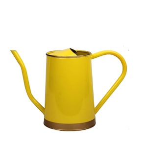 เครื่องรีดน้ำ1.5L เคลือบผงสีเหลืองช่วยเพิ่มบรรยากาศในบ้านและสวน - Product Image 1