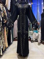 Caftan Dubai Design Marocain 2025 Superbe Vêtement Musulman Traditionnel Noir avec Travail Manuel Abaya Kaftan
