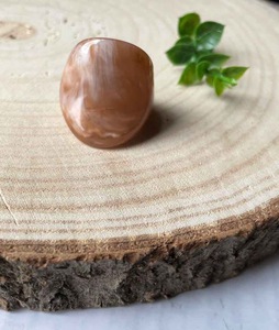 Resin Acrylic Rings Round Shape Handcrafted Love Ring Women Party Jewelry Wholesale Supply for Best Price - Product Image 6