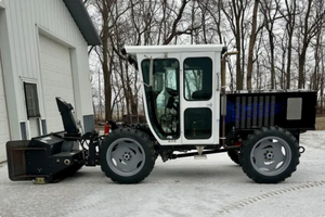 LISTO PARA CONDUCIR - USADO, VOLANTE A LA IZQUIERDA |   Volante a la derecha |   Soplador de Nieve 4x4 CUSTOMMSS 327-POWEREDDSS - Product Image 2