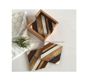 Nuevo diseño elegante de madera natural Posavasos de madera de la mejor calidad Decoración del hogar para cocina y mesa hechos a mano - Product Image 1