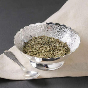 Magnifique bol ethnique tendance en plaqué argent au prix de gros bol et cuillère en argent plaqué or ensemble de 2 pour la décoration intérieure - Product Image 1