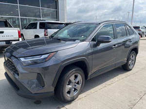 Juguete 2022 usado-OTA RAV4 Hybrid XLE listo para enviar - Product Image 3