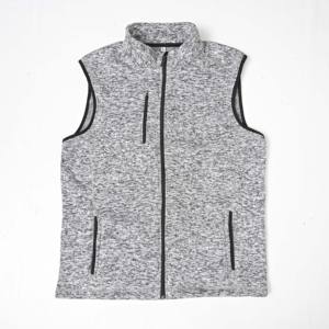 Vente en gros fabricant de vêtements de soirée d'affaires décontractés et formels de plein air gilet et gilet pour hommes légers et de voyage personnalisés - Product Image 5