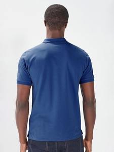 Nueva llegada OEM diseño cómodo hombres transpirable Casual manga corta polos gimnasio Fitness desgaste hombres Polo camisa - Product Image 4