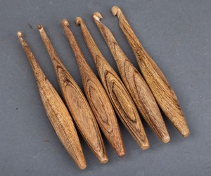 Crochets en bois faits à la main support organisateur artisanat organisateur fournitures de couture stockage différentes tailles crochets - Product Image 2