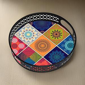 Bandeja de servicio de corte láser diseñador impresión esmalte recubierto redondo hierro Metal decorativo Pichwai bandeja hogar regalos promocionales precio bajo - Product Image 3